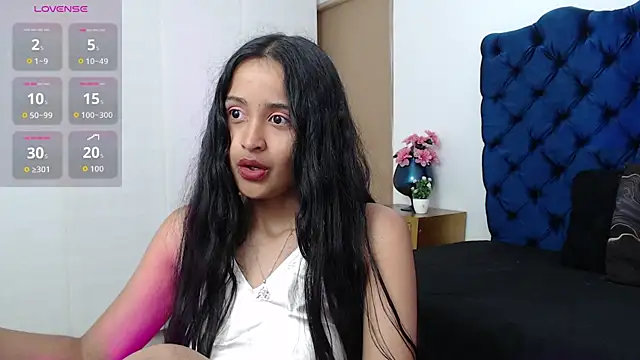 Lili666  online show from 1, 11, 2025