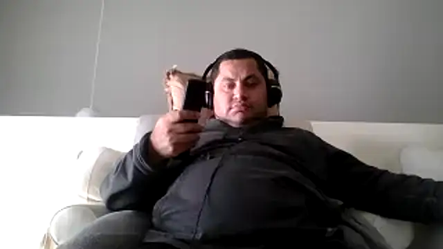 Hammyric786 online show from 12, 2, 2026