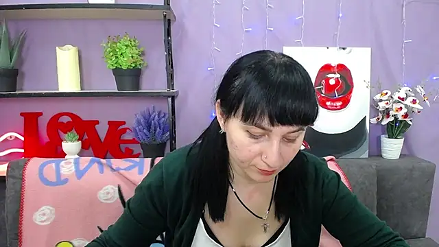 NinaFlawlees online show from 14, 3, 2025