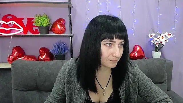 NinaFlawlees online show from 7, 3, 2025