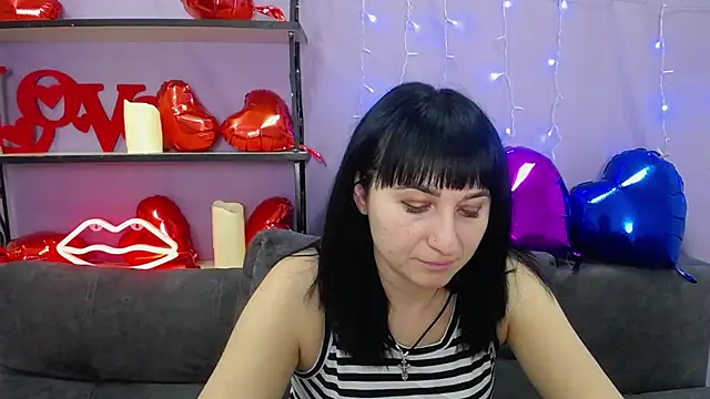 NinaFlawlees online show from 1, 3, 2025