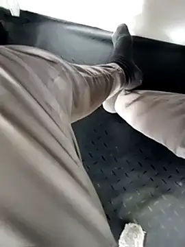 robinsan1010 online show from 10, 3, 2025