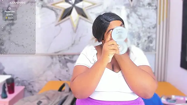 Snapshot of HannyMansonh chatting on 10, 9, 2025 HannyMansonh online show from 10, 9, 2025