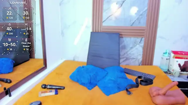 Snapshot of HannyMansonh chatting on 1, 11, 2025 HannyMansonh online show from 1, 11, 2025