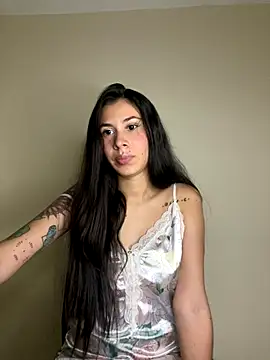 Snapshot of alia_bashar chatting on 16, 10, 2025 alia bashar online show from 16, 10, 2025