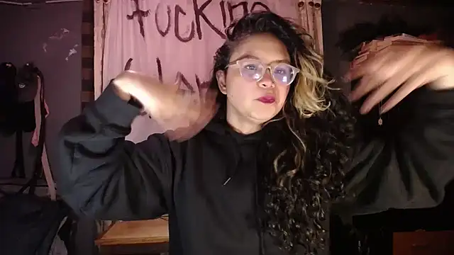 Hathorlove online show from 18, 2, 2026