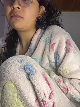 Hathorlove online show from 5, 3, 2025