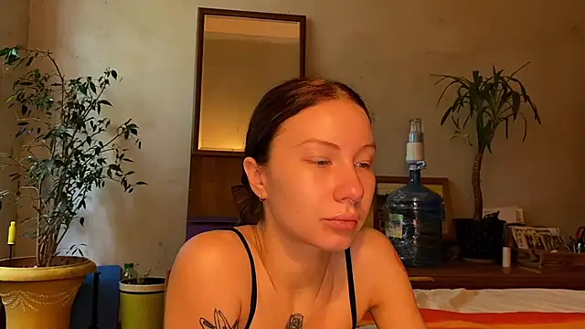 elfess online show from 6, 10, 2025