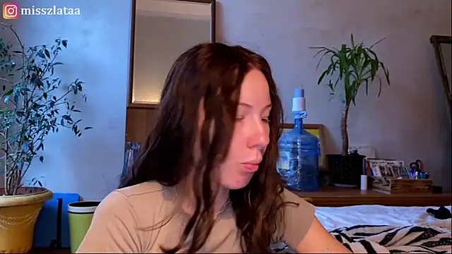 elfess online show from 5, 11, 2025