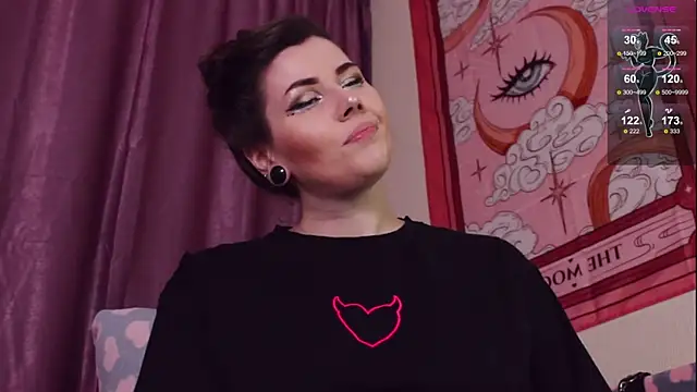 Snapshot of Luna_Blake chatting on 12, 3, 2025 Luna Blake online show from 12, 3, 2025