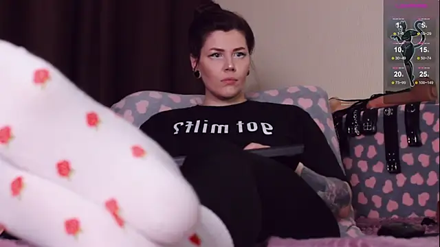 Snapshot of Luna_Blake chatting on 12, 1, 2025 Luna Blake online show from 12, 1, 2025