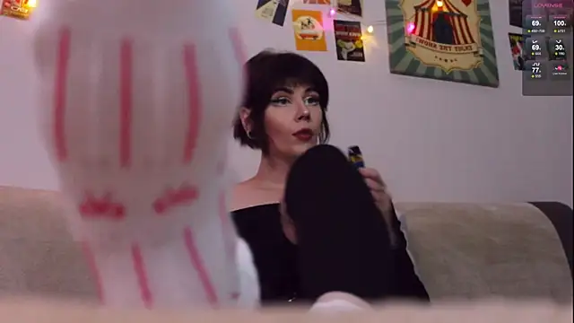 Luna Blake online show from 19, 4, 2026