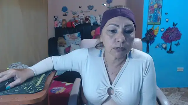 milfeddy  online show from 18, 5, 2026