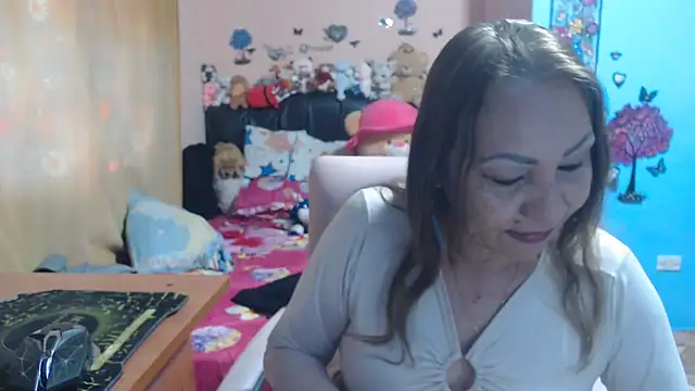 milfeddy  online show from 17, 5, 2026