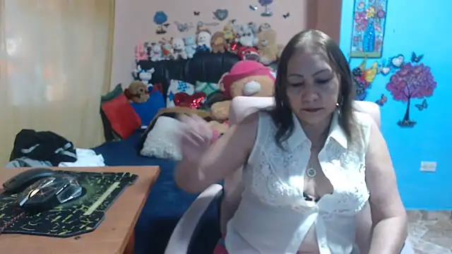 milfeddy  online show from 15, 10, 2025