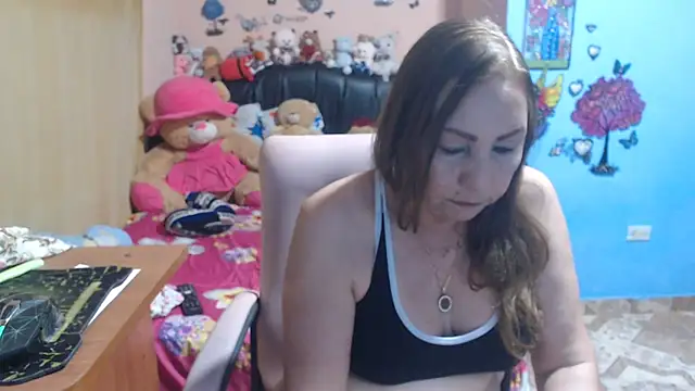 milfeddy  online show from 25, 5, 2026