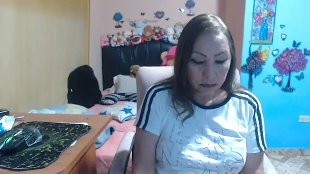 Snapshot of milfeddy_ chatting on 4, 2, 2026 milfeddy online show from 4, 2, 2026