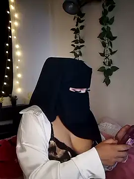 Bayan-Queen online show from 26, 9, 2025