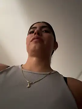 Gaby zahir  online show from 8, 11, 2025