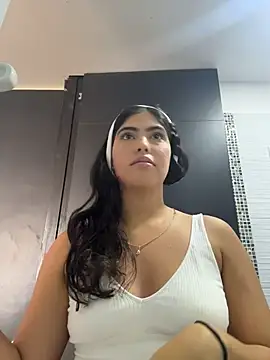 Gaby zahir  online show from 15, 11, 2025