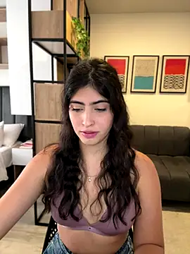 Gaby zahir  online show from 17, 10, 2025