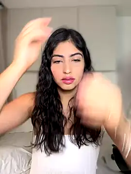 Gaby zahir  online show from 3, 10, 2025