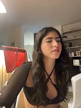 Gaby zahir  online show from 14, 11, 2025