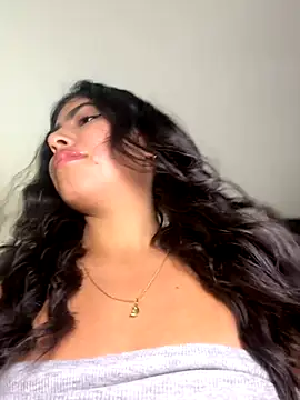 Gaby zahir  online show from 15, 9, 2025