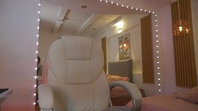 baby sammyy online show from 2, 11, 2025