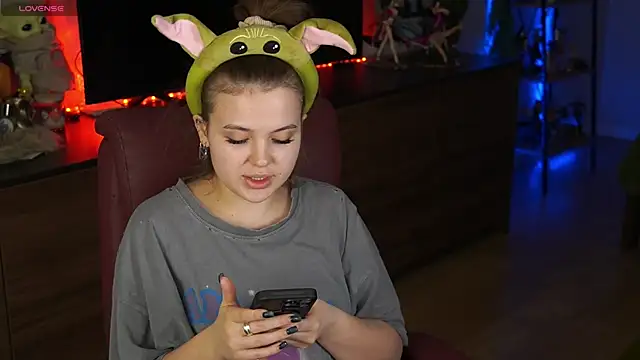 AfinaAmmor online show from 16, 4, 2026