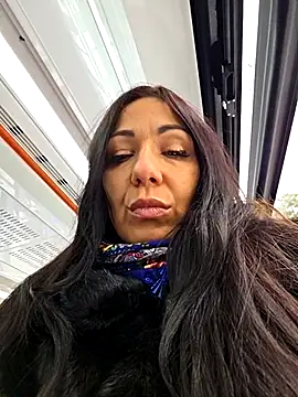 LeticiaWoods online show from 21, 11, 2025