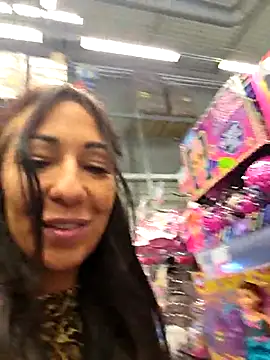 LeticiaWoods online show from 8, 10, 2025