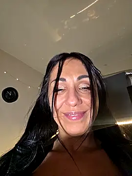 LeticiaWoods online show from 29, 4, 2026