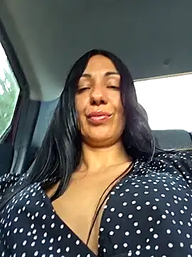 LeticiaWoods online show from 12, 6, 2026