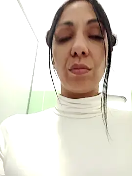 LeticiaWoods online show from 9, 2, 2025