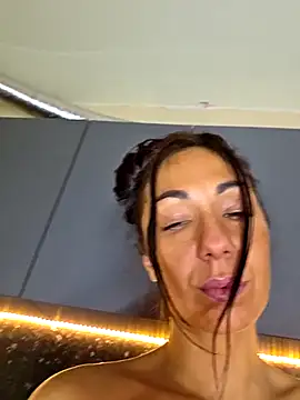 LeticiaWoods online show from 26, 9, 2025