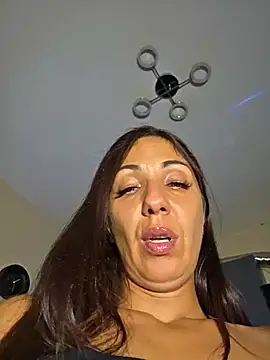 LeticiaWoods online show from 7, 8, 2026