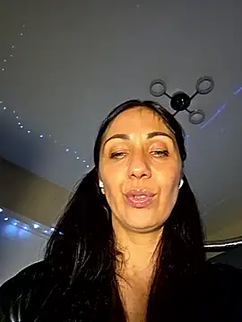 LeticiaWoods online show from 22, 6, 2026