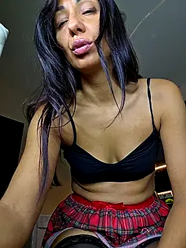 LeticiaWoods online show from 24, 9, 2025