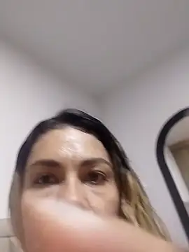 Snapshot of JennyRouse01 chatting on 19, 12, 2025 JennyRouse01 online show from 19, 12, 2025