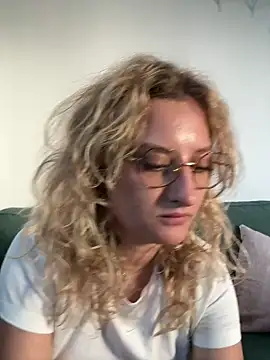 MileySummer online show from 18, 3, 2025