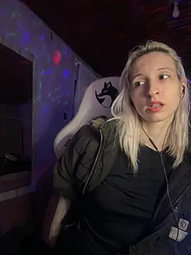 bunnydark00 online show from 8, 9, 2025