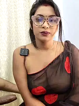 Snapshot of Queen_Dolly chatting on 2, 2, 2026 Queen Dolly online show from 2, 2, 2026