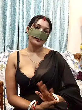 Queen Dolly online show from 21, 3, 2025