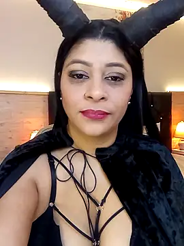 Lashmy111 online show from 31, 10, 2025