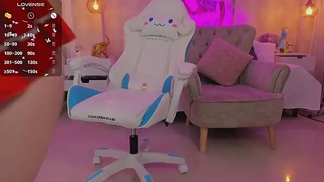 LITTLE-VIVI online show from 10, 3, 2025