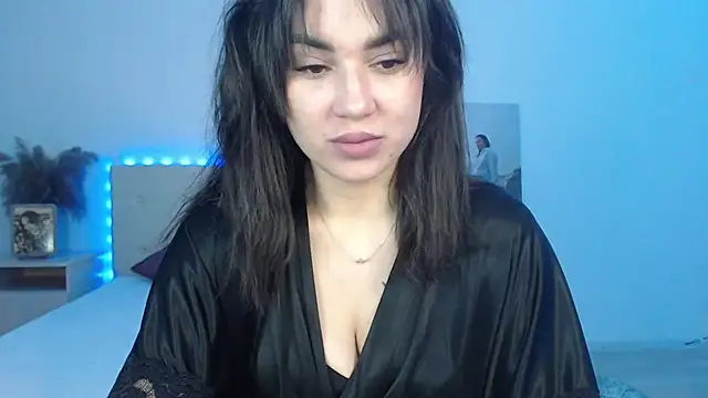 RoxannePure online show from 5, 12, 2025