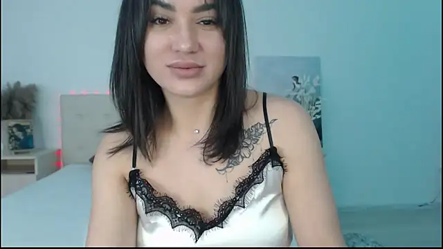 RoxannePure online show from 14, 3, 2025