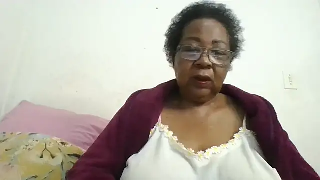 KinkyRicoSaisyours online show from 17, 6, 2026