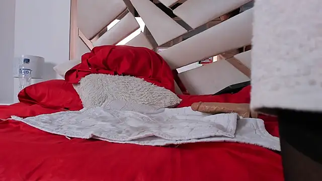 Naughty  Mom online show from 9, 2, 2025